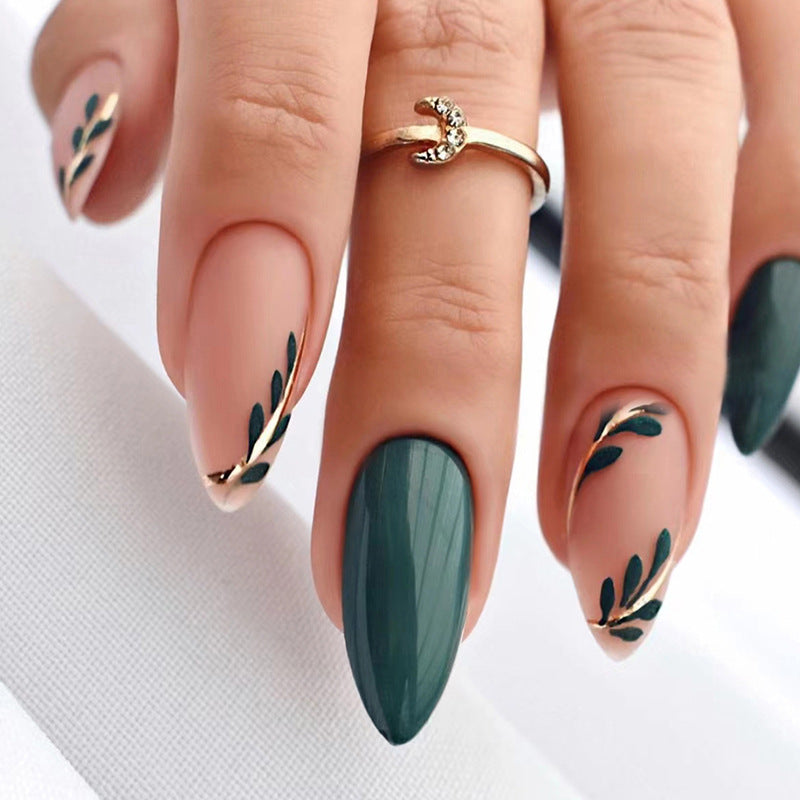 🍃  Elegant Nude & Green Leaf  🍃