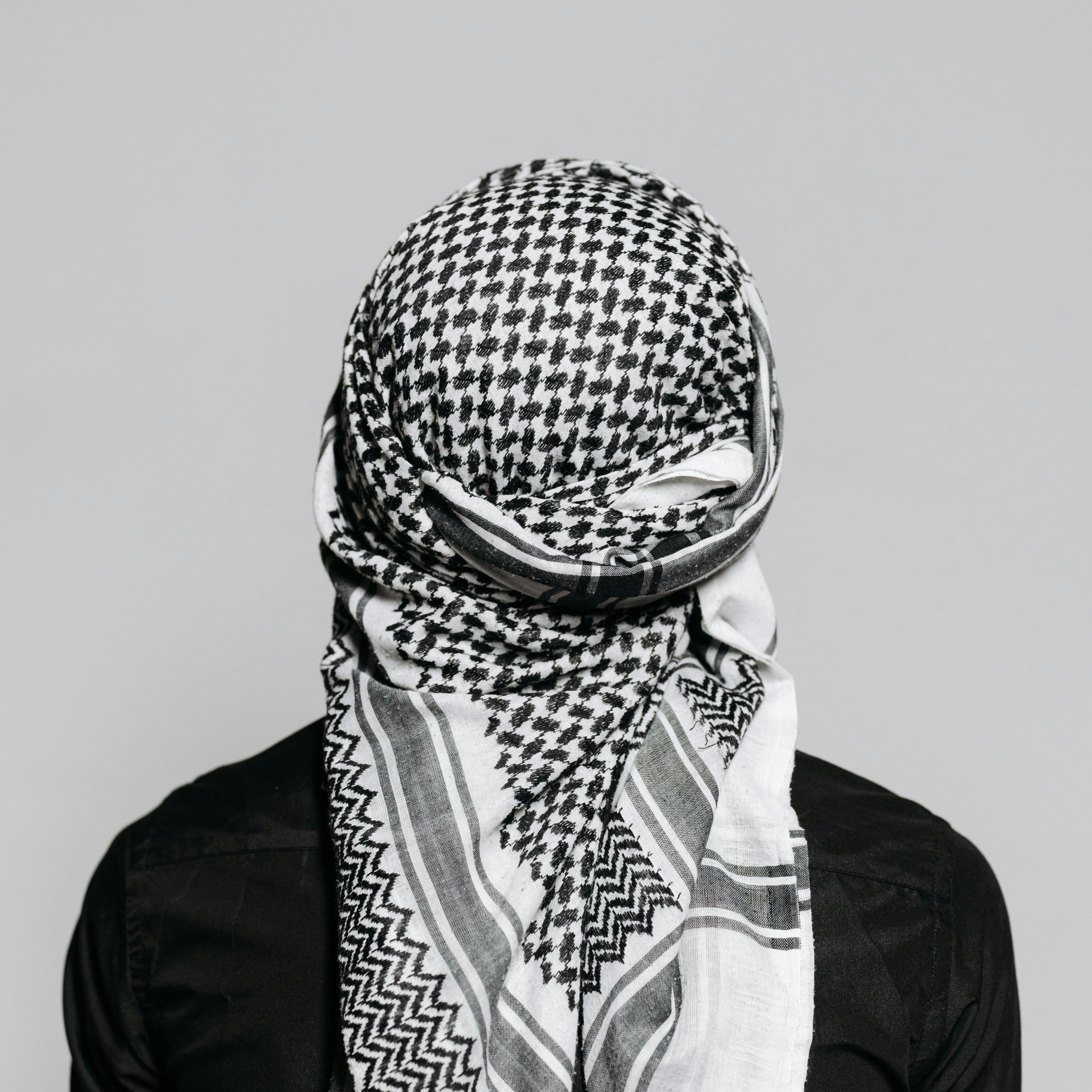 Black & White Palestinian Kufiya