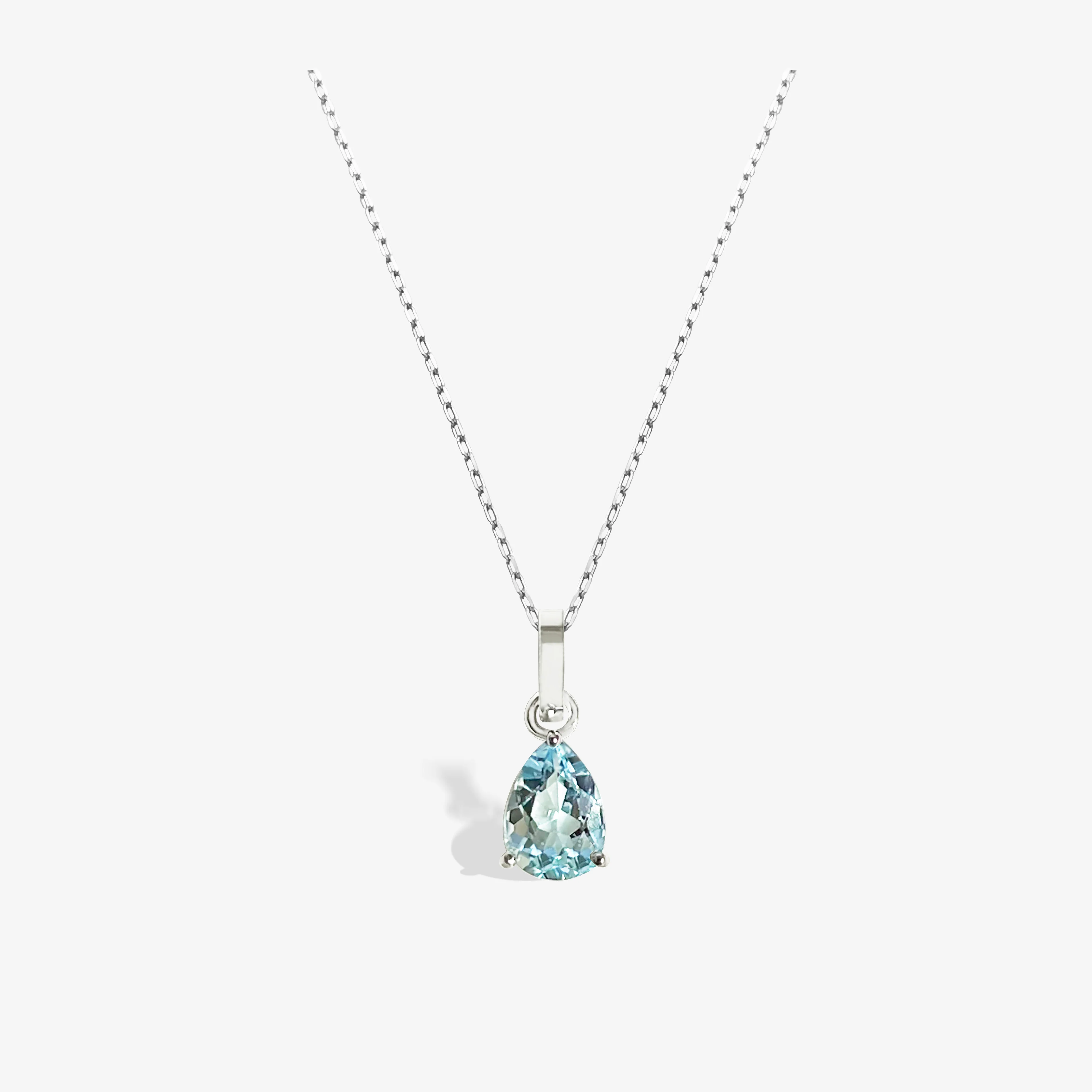 18k Natural Aquamarine Teardrop Pendant