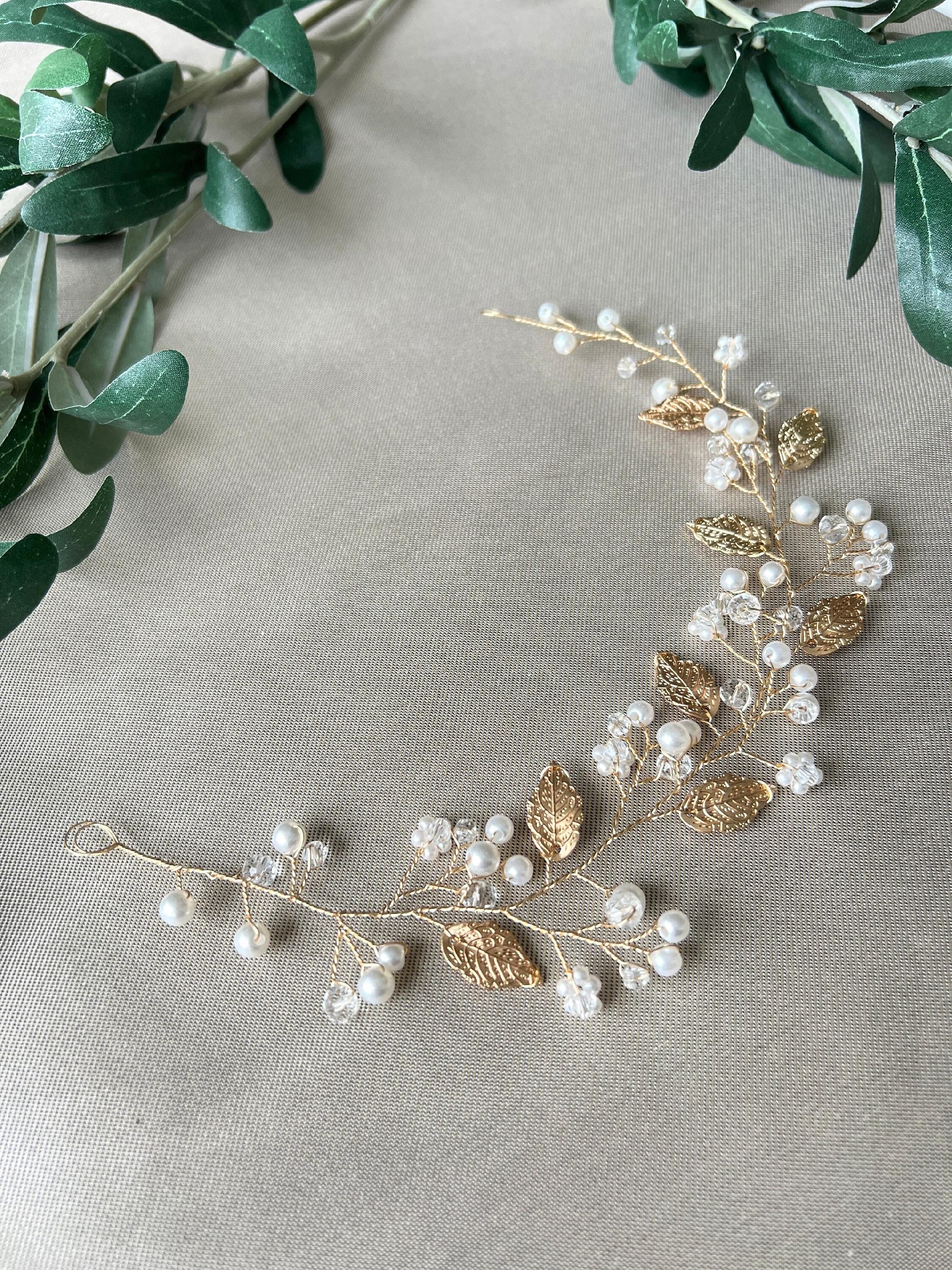 Braut Haarschmuck, gold mit Perlen, Blumen und Blätter, Hochzeit, Brautschmuck, Hochzeitshaarband, Haarkranz, Haarranke, floraler Schmuck