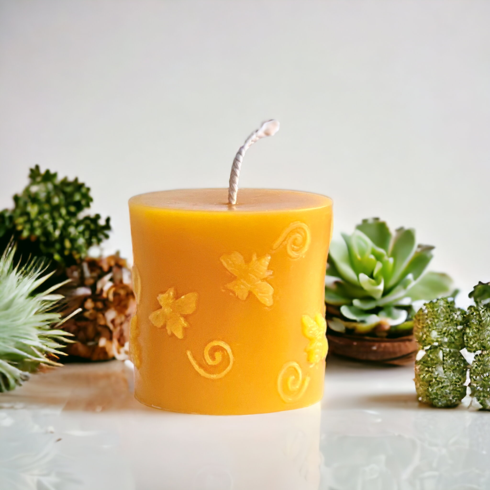 Buzzing Bee Beeswax Pillar Candle