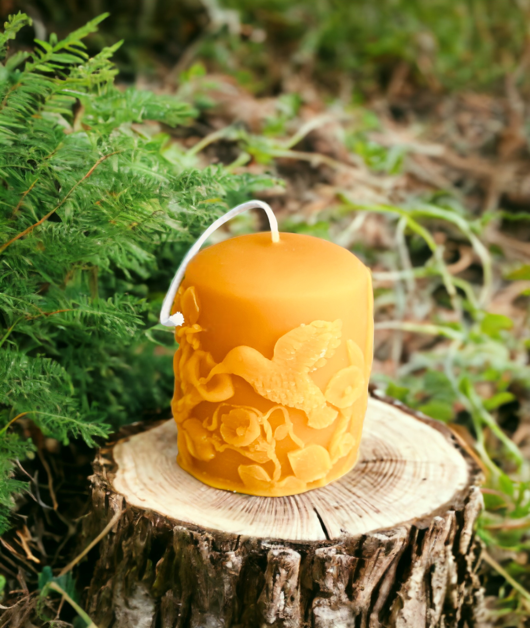 Beeswax Candle - Hummingbird Design Pillar