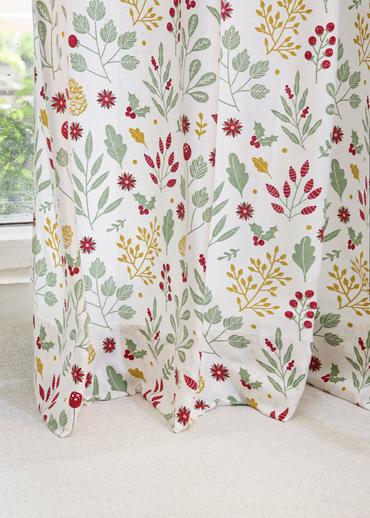 Foraged Berries Printed Cotton Curtain - Multicolor
