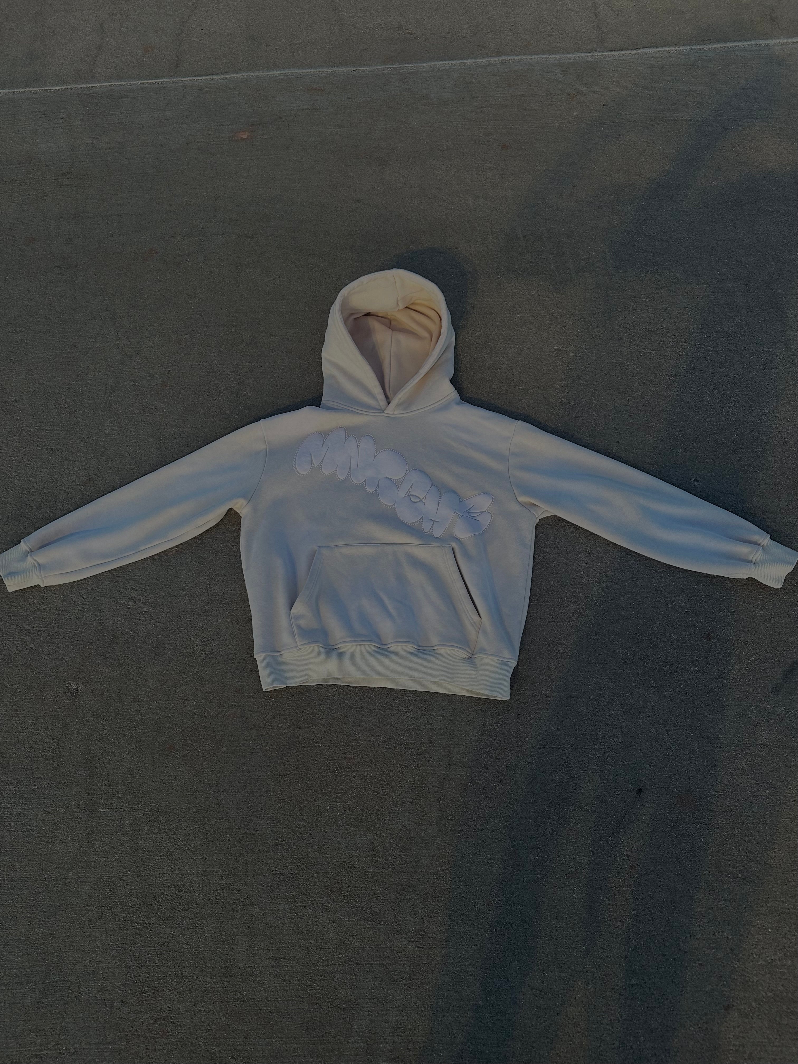 MNRCHS CREME HOODIE