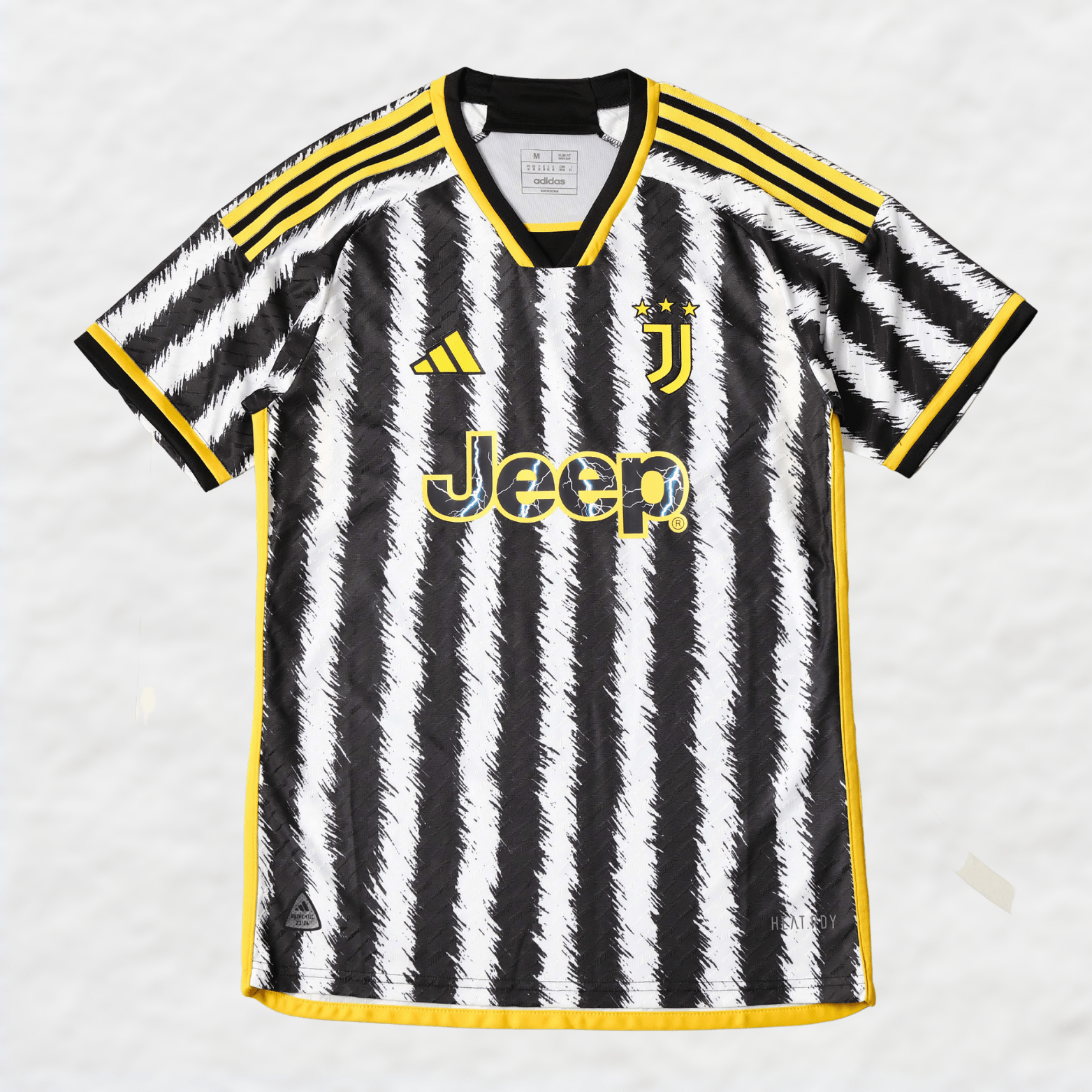 JUVENTUS FC 2023/24 HOME SHIRT