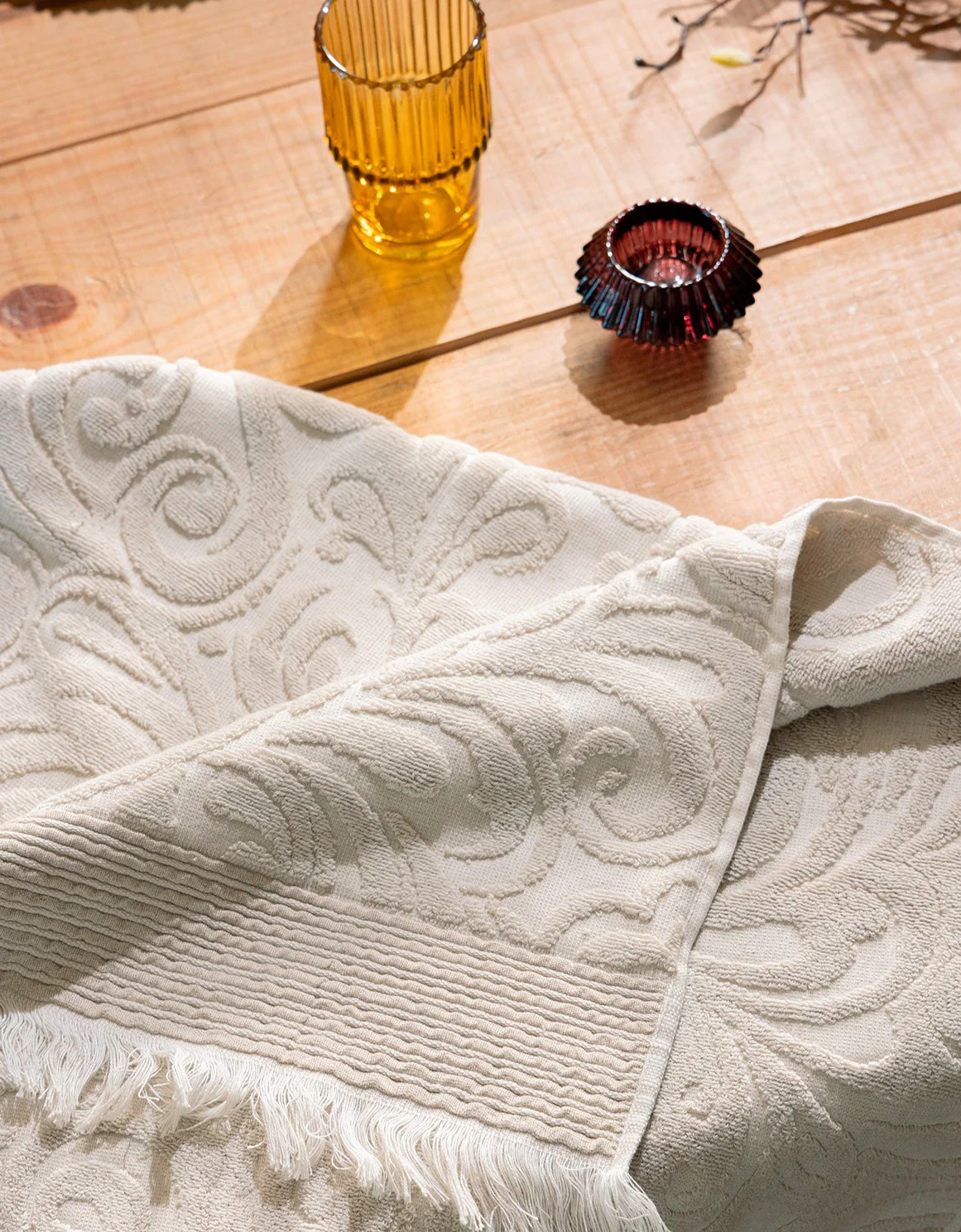 HARMONY. Premium Cotton Bath Towel. Beige