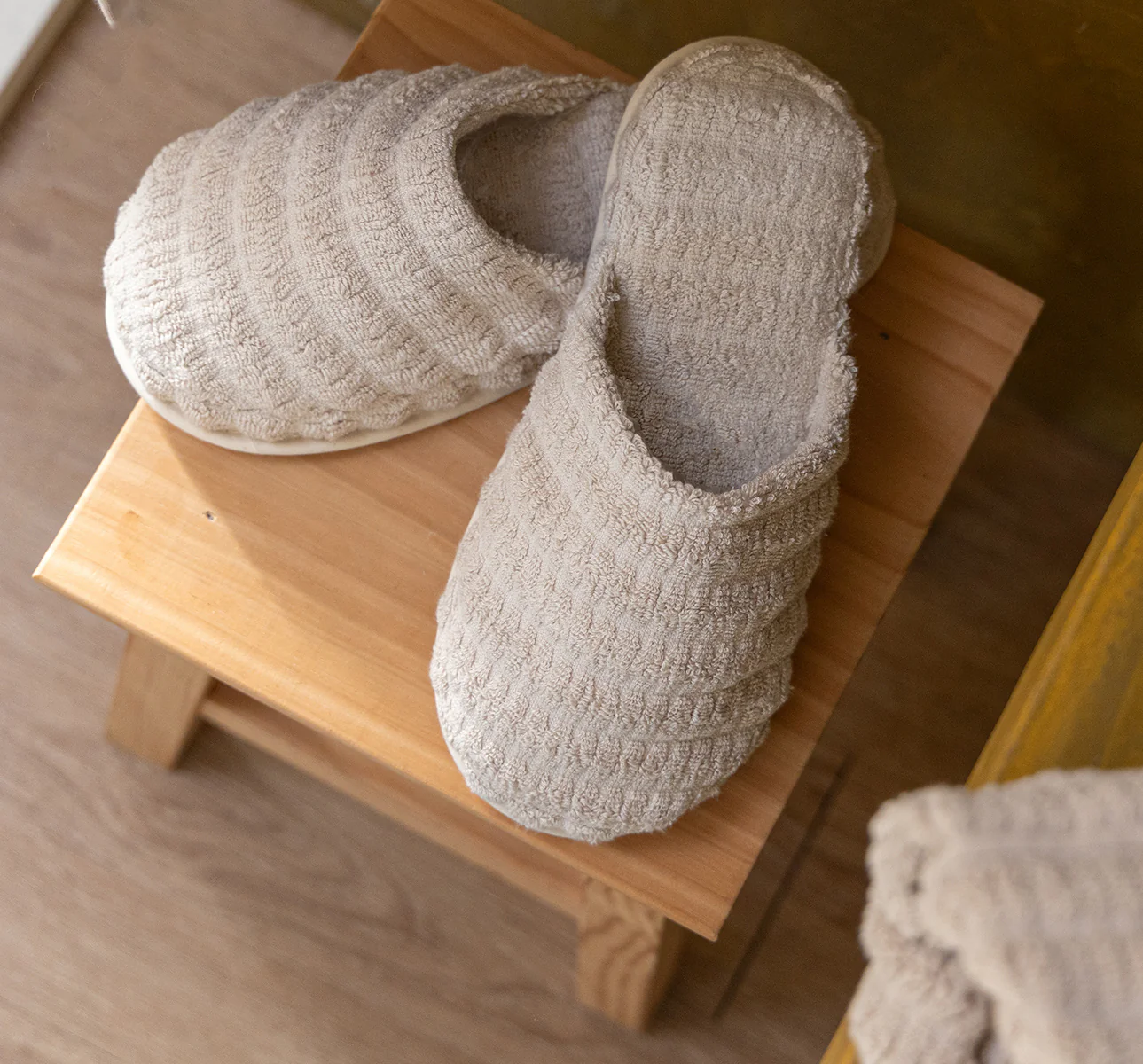 Swell. Organic Cotton Slippers. Beige