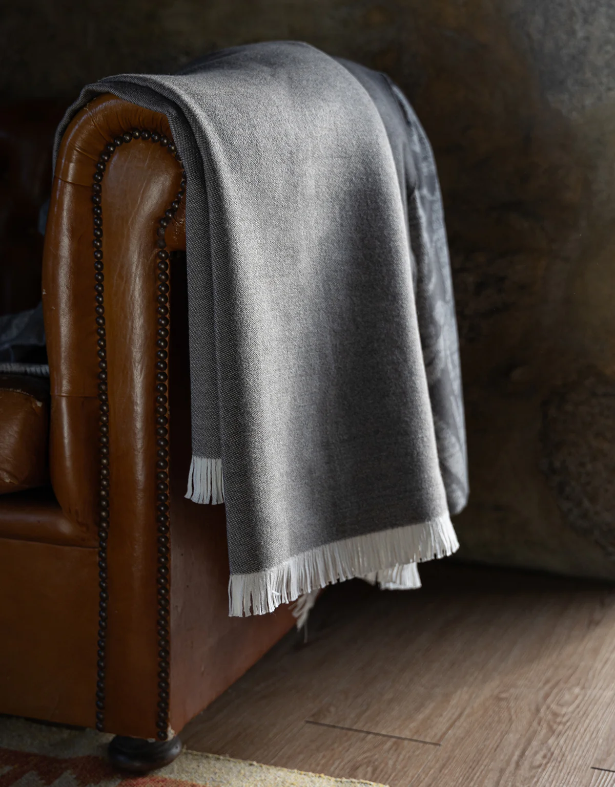 SAND. Luxury Italian Wool Plaid. Double-sided. Grey & Beige