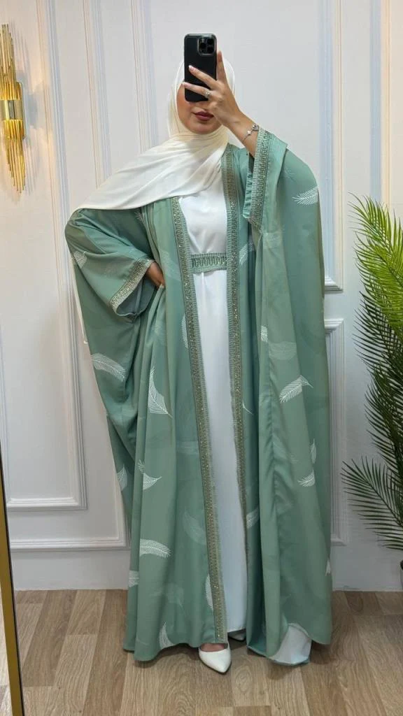 Two-piece abaya for veiled women Light Green