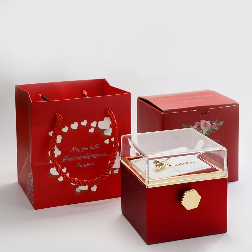 Eternal rose box with Necklace | with custom names