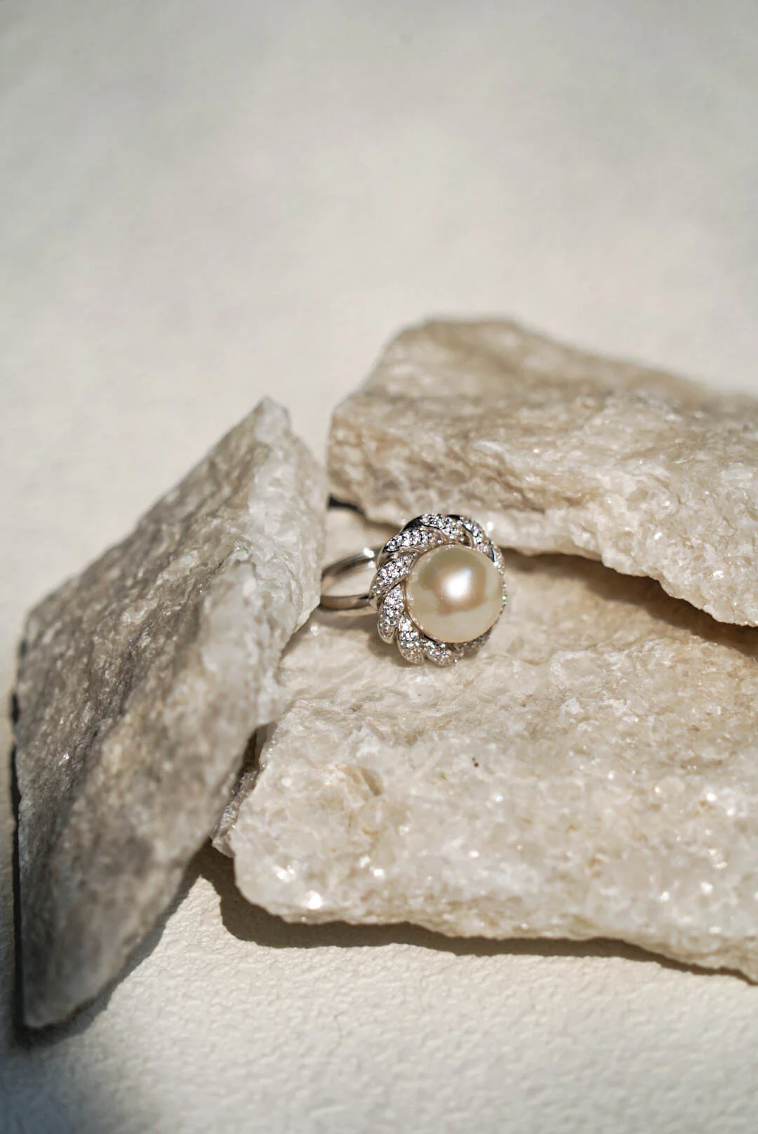 Twist-Flower Freshwater Pearl Ring