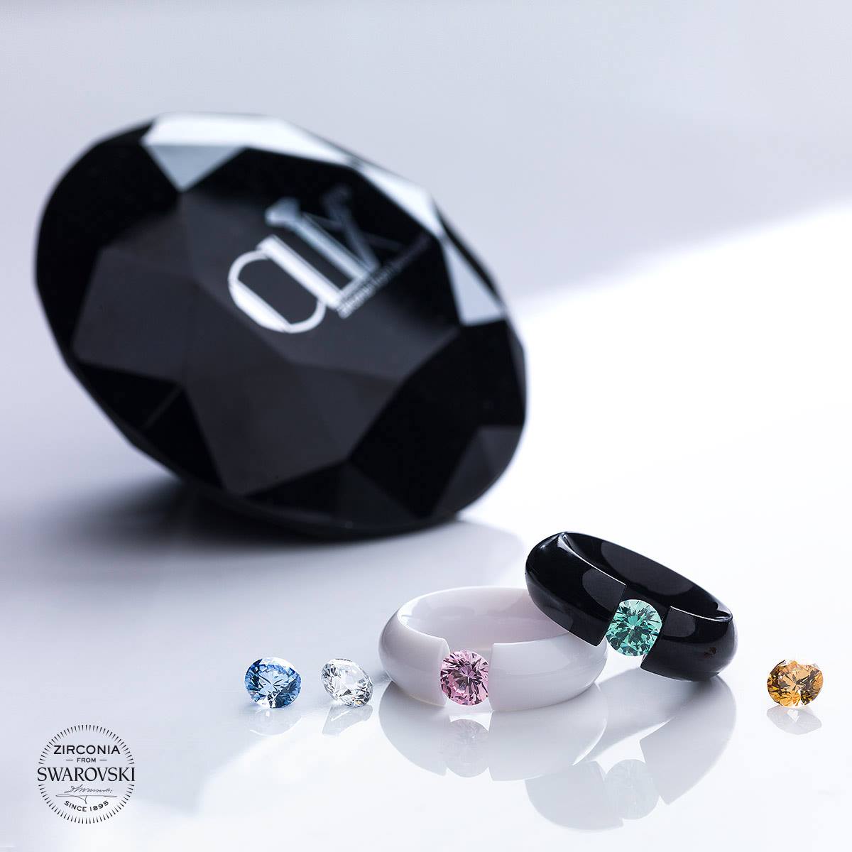 CLIX© | 2er-Set Black/White Ring inkl. 5 Swarovski-Zirkonia