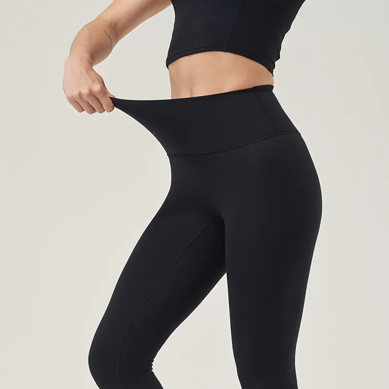 Adoptez le Confort Ultime : Découvrez nos Leggings de Sport sans Couture pour Femme chez BN Fitness Gym
