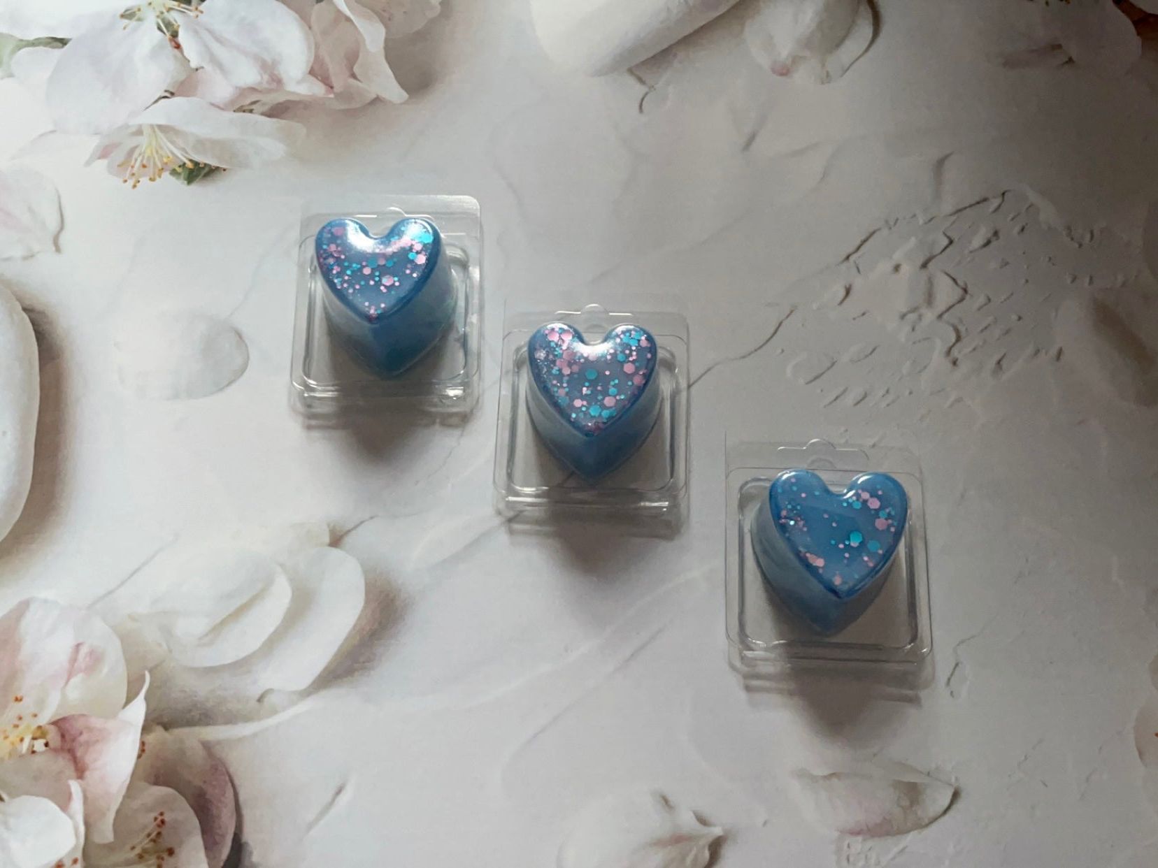 Marshmallow Collection Heart Clams