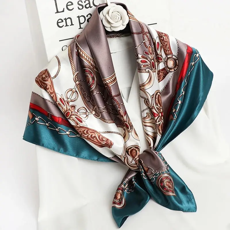 Foulard Chimio Carré Femme Multicolore Xavière