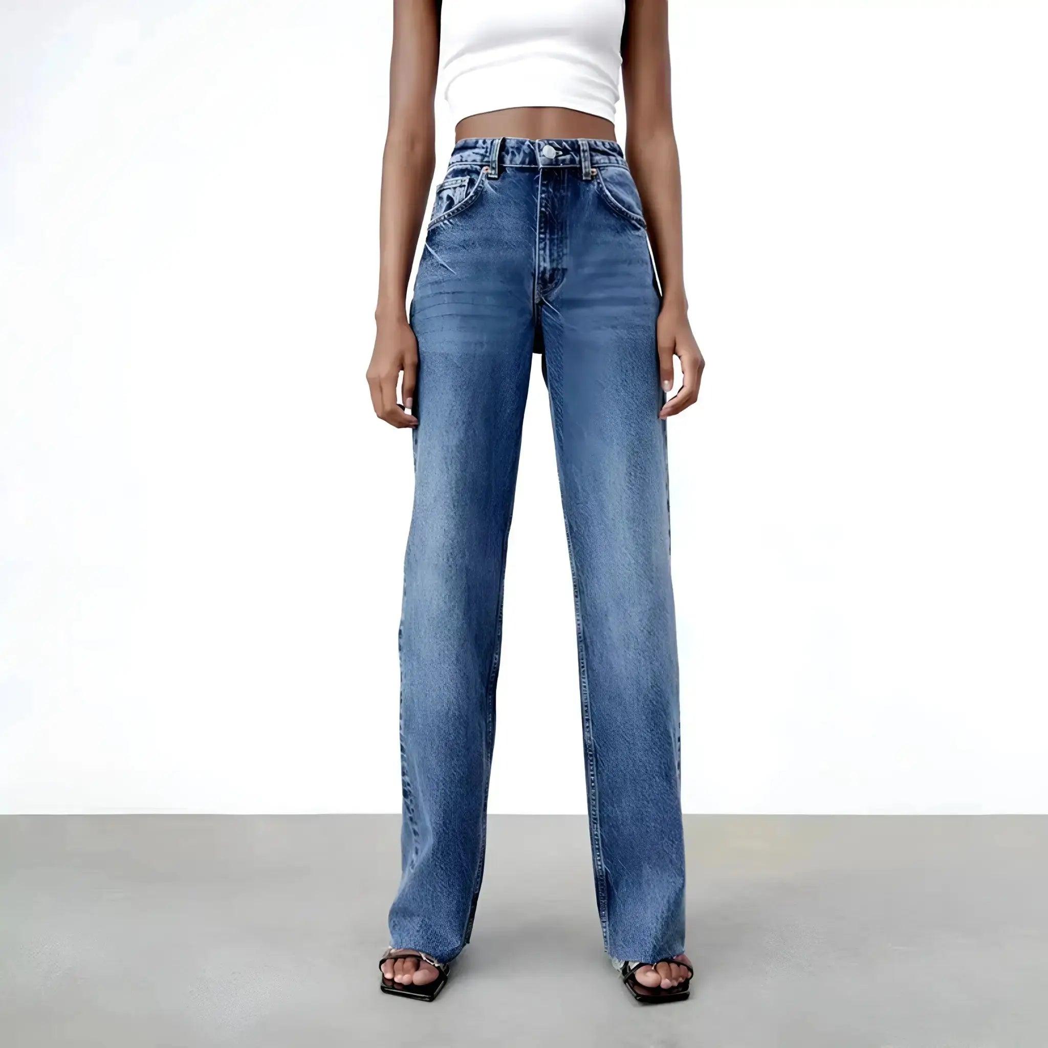 Luna High-Waist Jeans