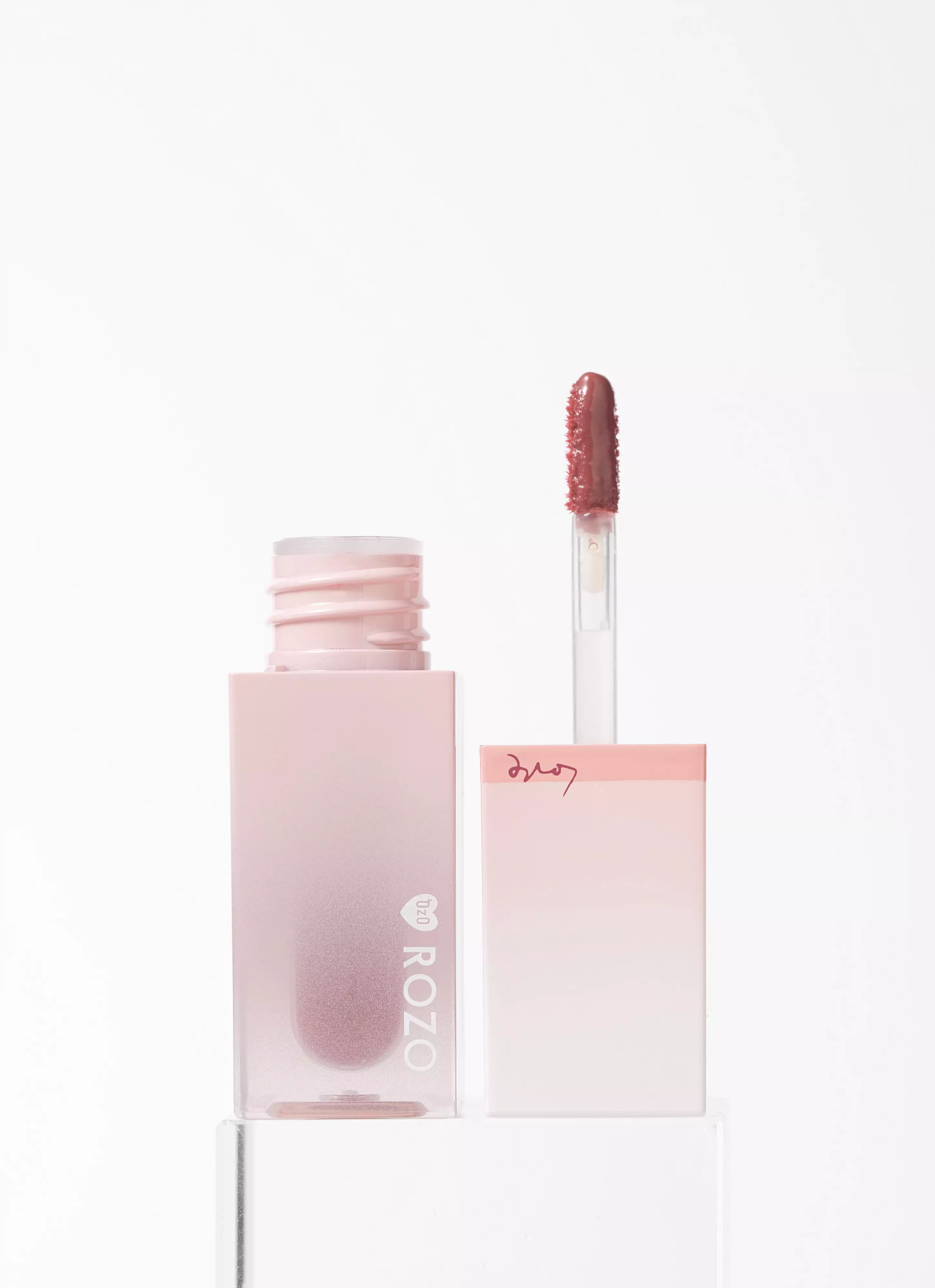 ROZO Hydrating Glossy Lip Gloss