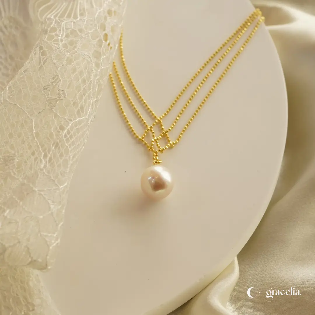 Milano Dainty Pearl Pendant Necklace