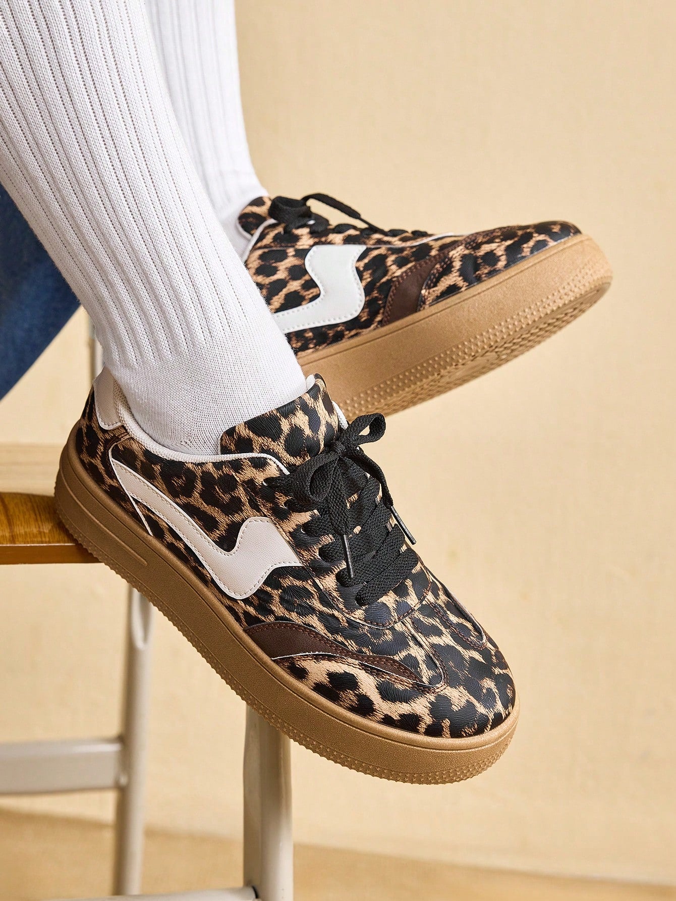 CUCCOO EASI Zapatillas deportivas de leopardo con suela gruesa para mujer, nuevas en 2024, zapatos de ocio deportivos de tendencia, zapatos de mujer con suela gruesa para Halloween y Navidad