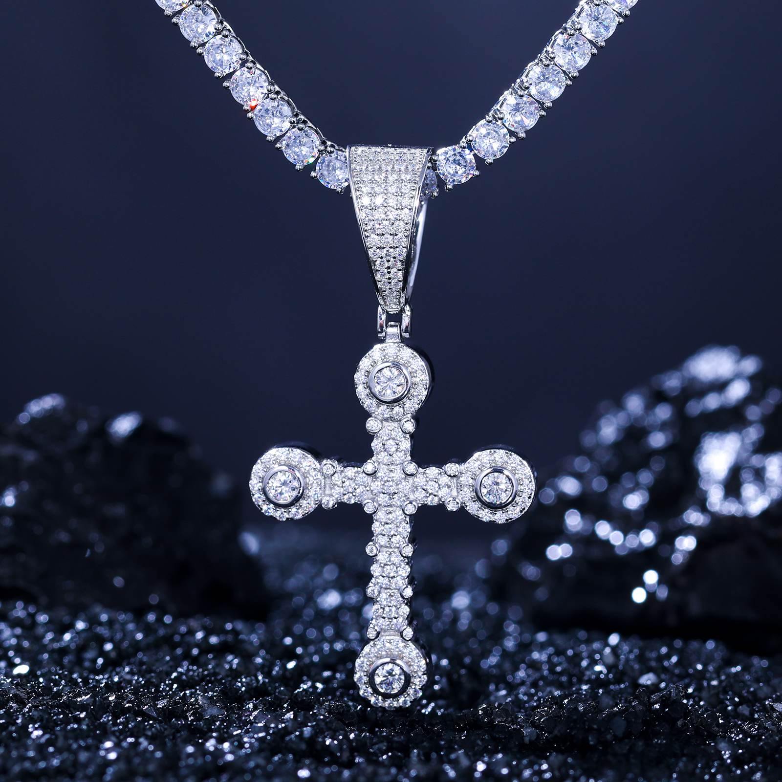 S925 Moissanite Star-studded Cross Pendant