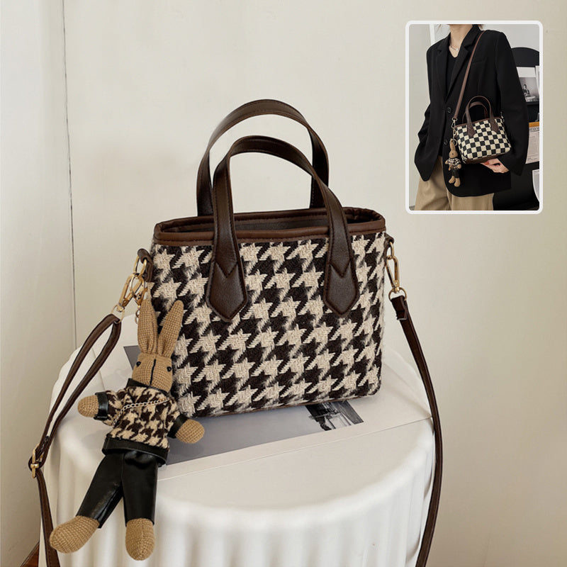 Elegant Houndstooth Crossbody – Trendy Checkered Bag