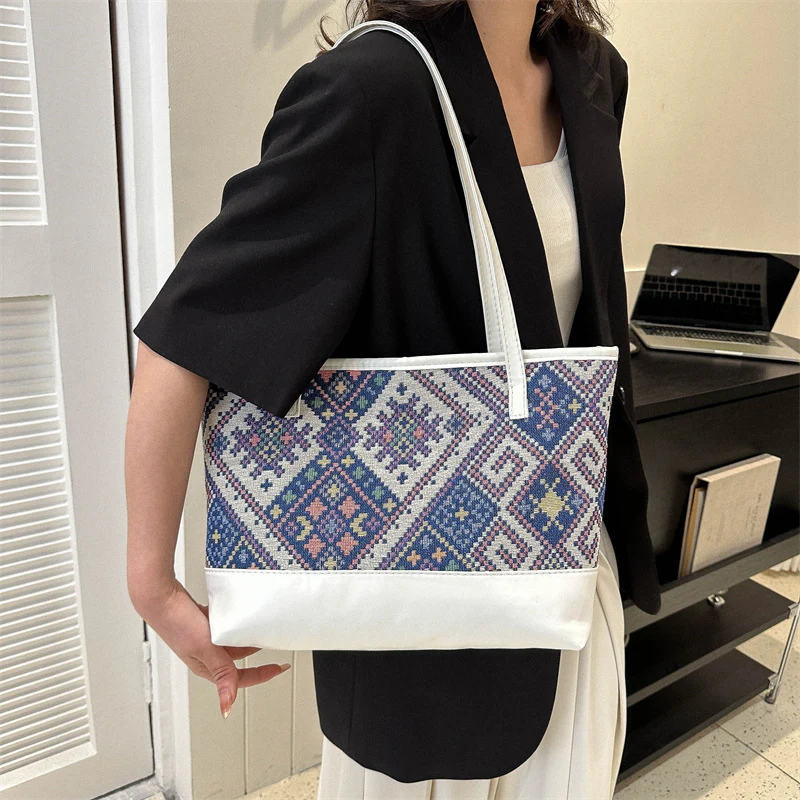 Vintage Ethnic Contrast Tote – Stylish, Spacious, and Perfect for Every Occasion