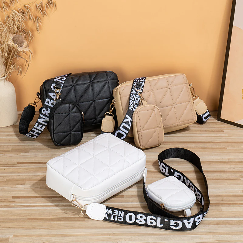 Urban Chic Quilted Crossbody Bag Set