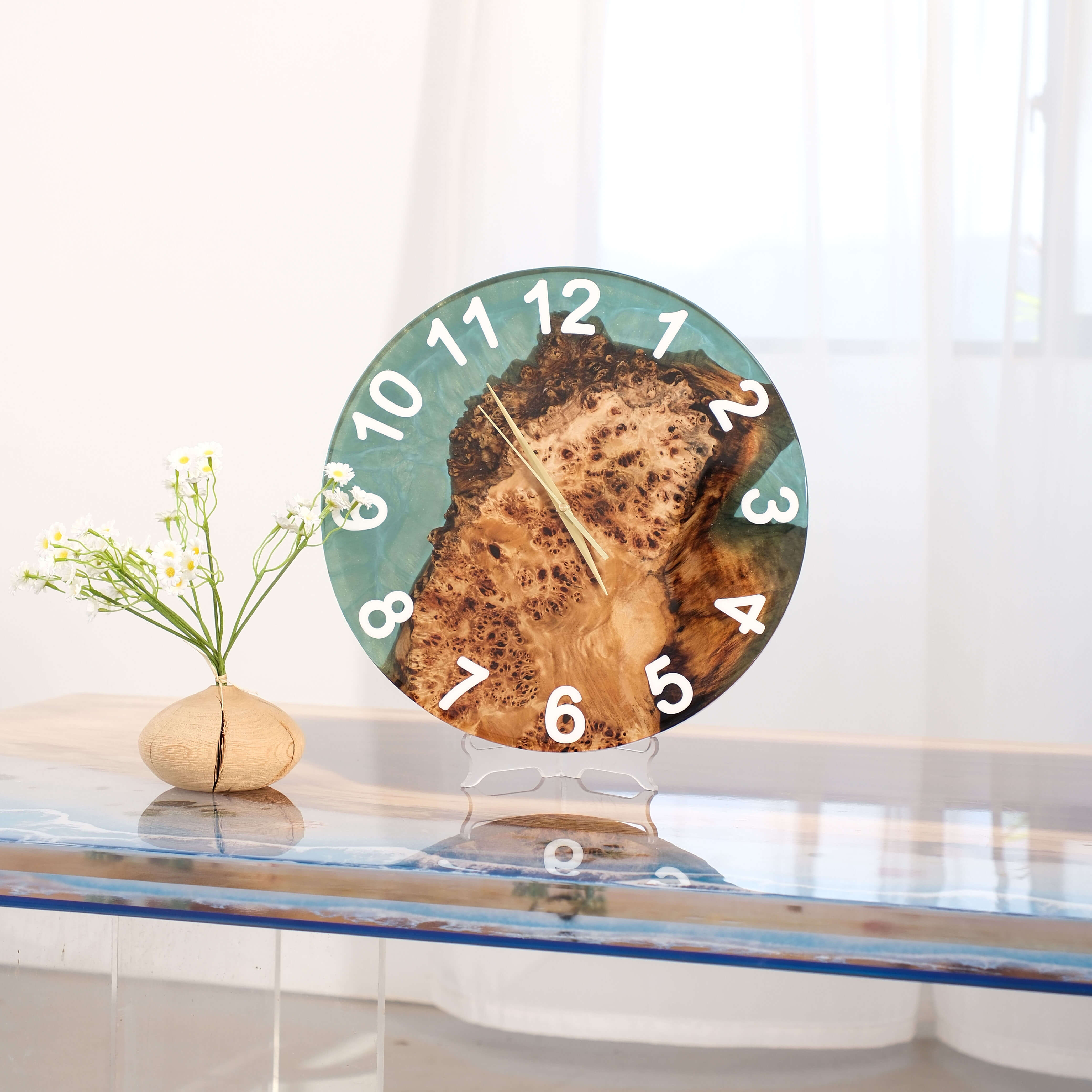 Poplar Epoxy Resin Wood Wall Clock 15.7 Inches ERC02