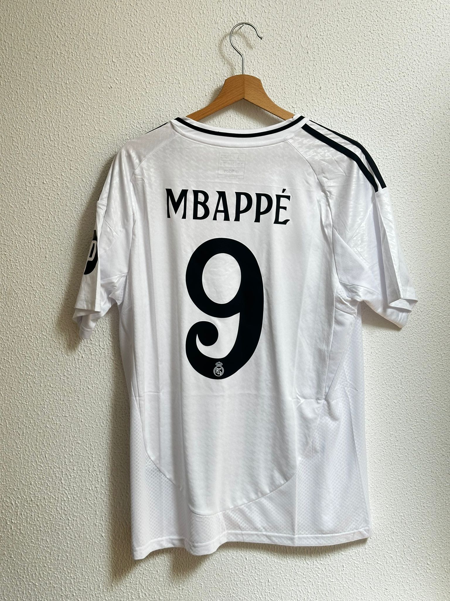 Real Madrid 2024-25 Principal Patch HP - MBAPPE 9 (Entrega Imediata)