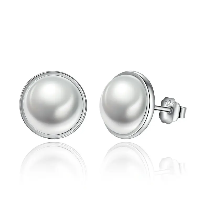 Elegant Pearl Earring