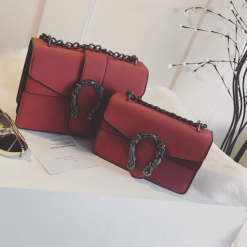 Women Messenger Chains Bag flap matte PU Leather Serpentine Crossbody Shoulder hand Bag Fashion design snake embossed clutch