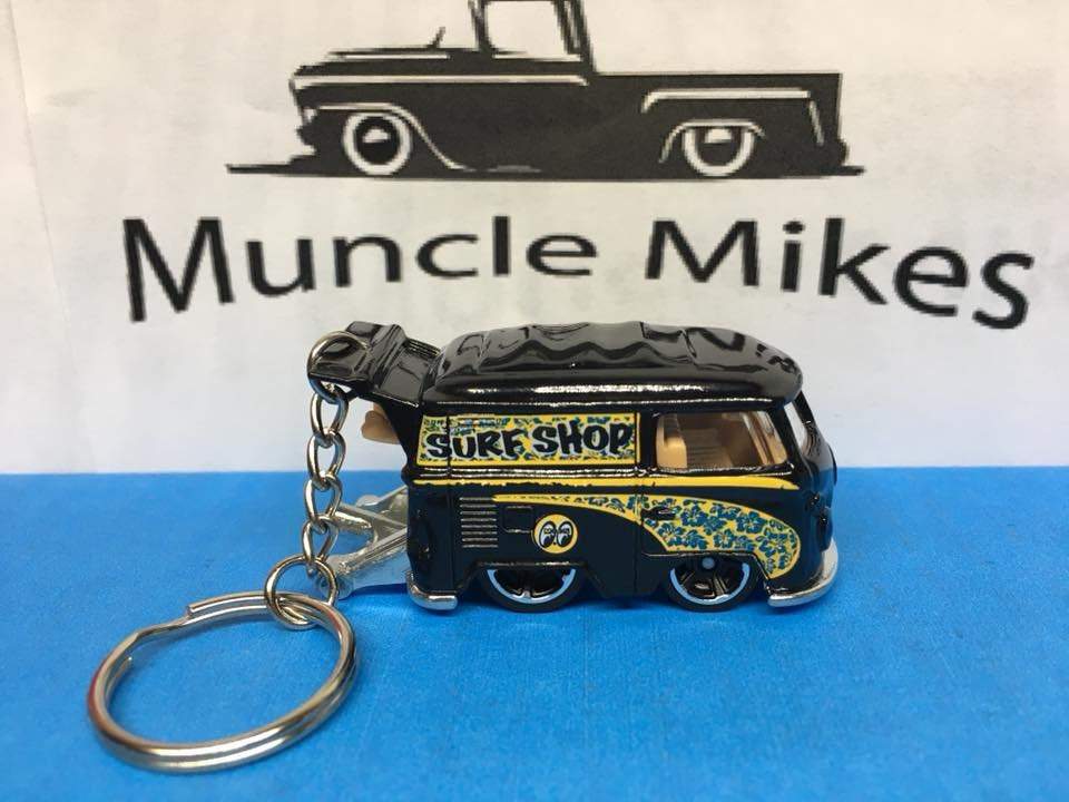 Custom Hot Wheels Keychain - Key Chain - Zipper Pull - Surf Shop Volkswagen Kool Kombi