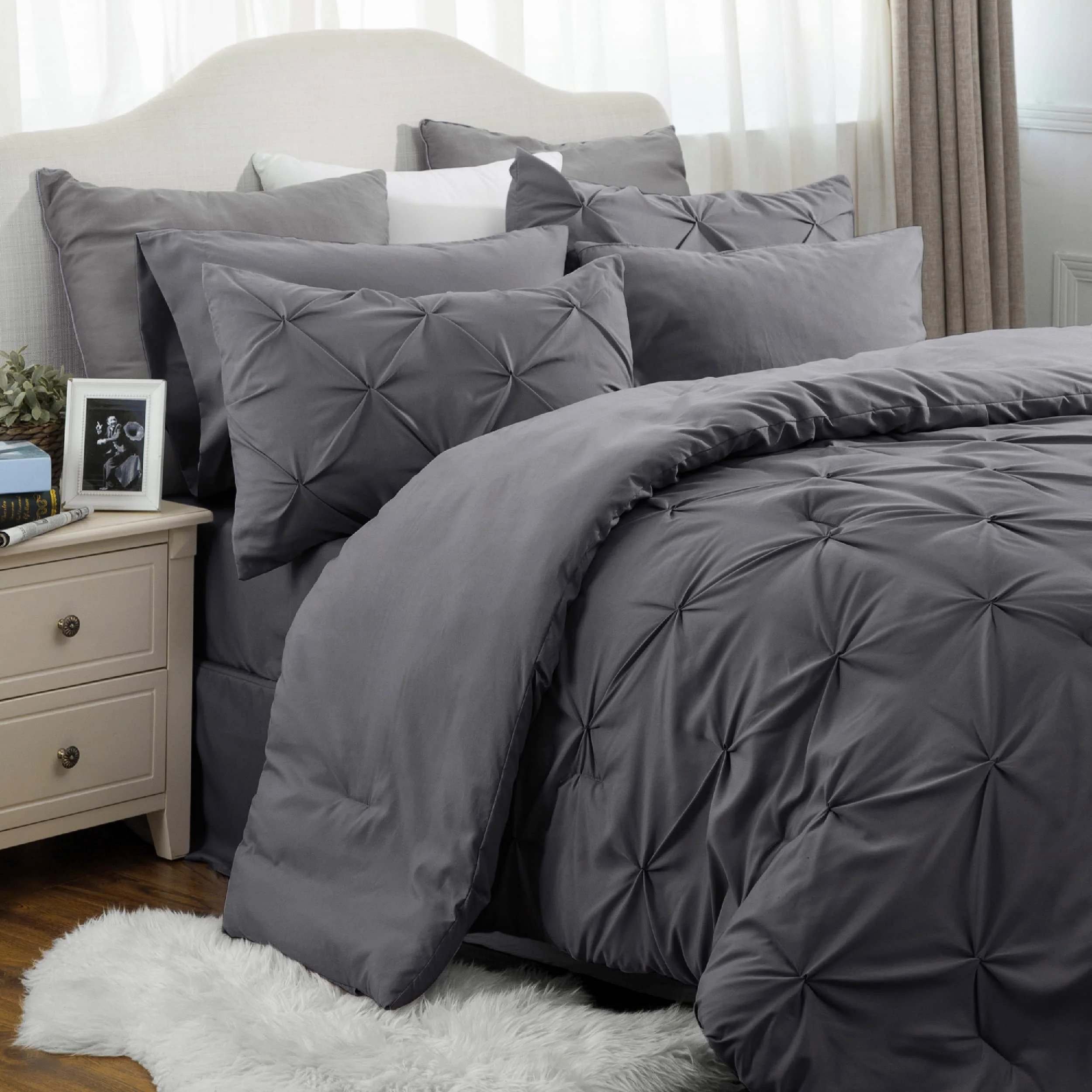 Spring Bedding Pintuck Comforter Sets