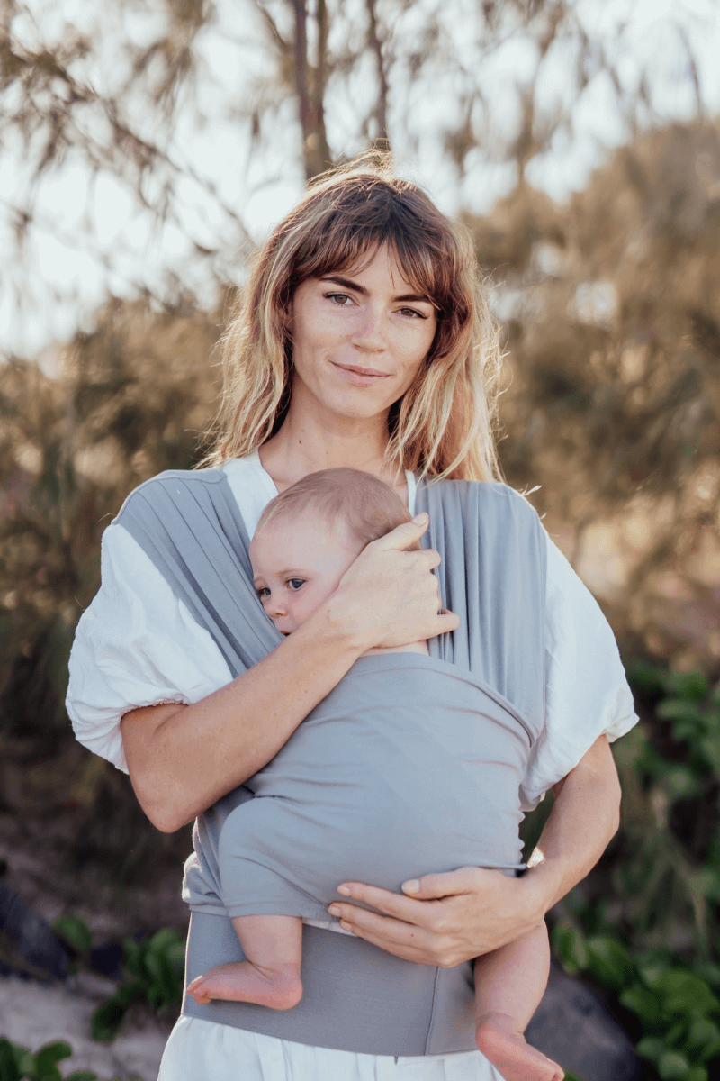 Newborn Carrier in Lunar