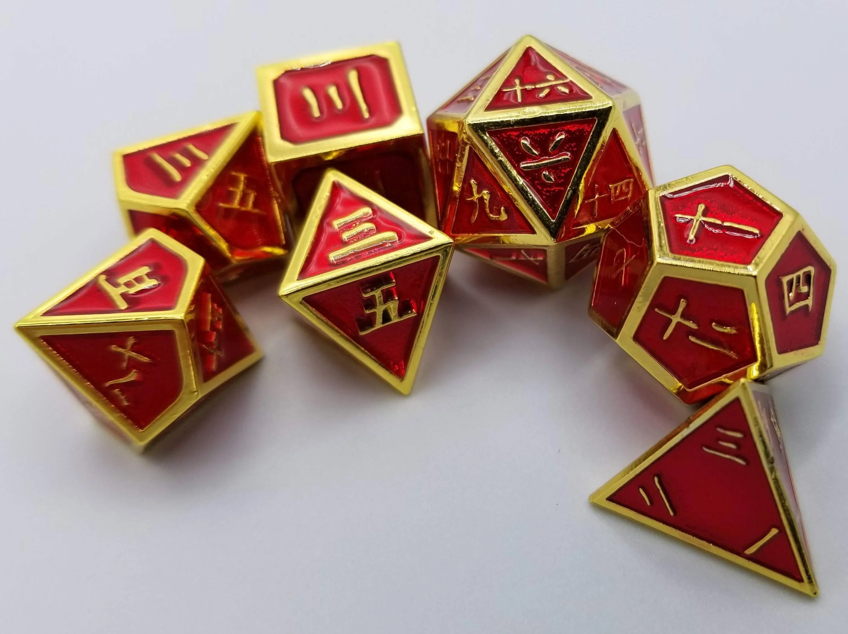 Kanji Red Gold Metal Set