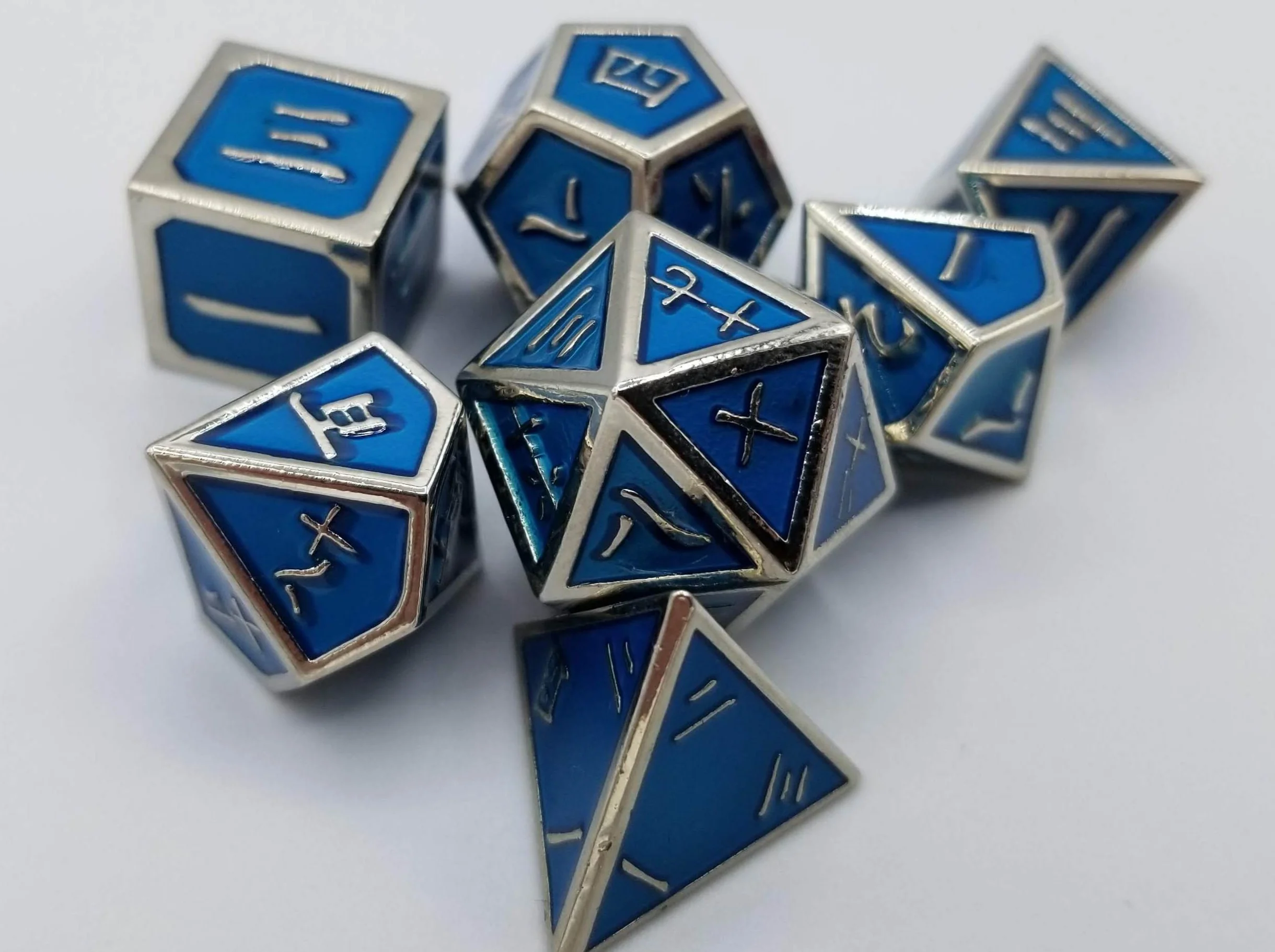 Kanji Blue Silver Metal Set