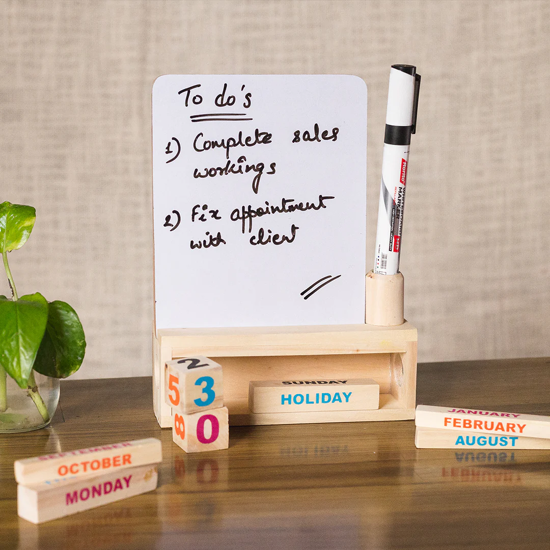 IVEI Wooden Desk Calendar with White Board