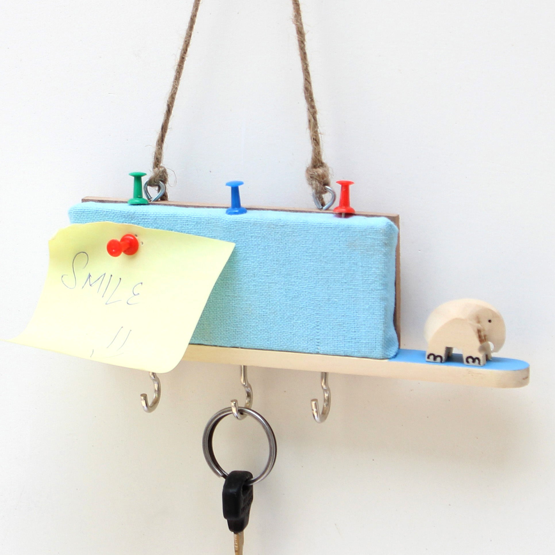 IVEI Wooden Key Holders With Pin Board