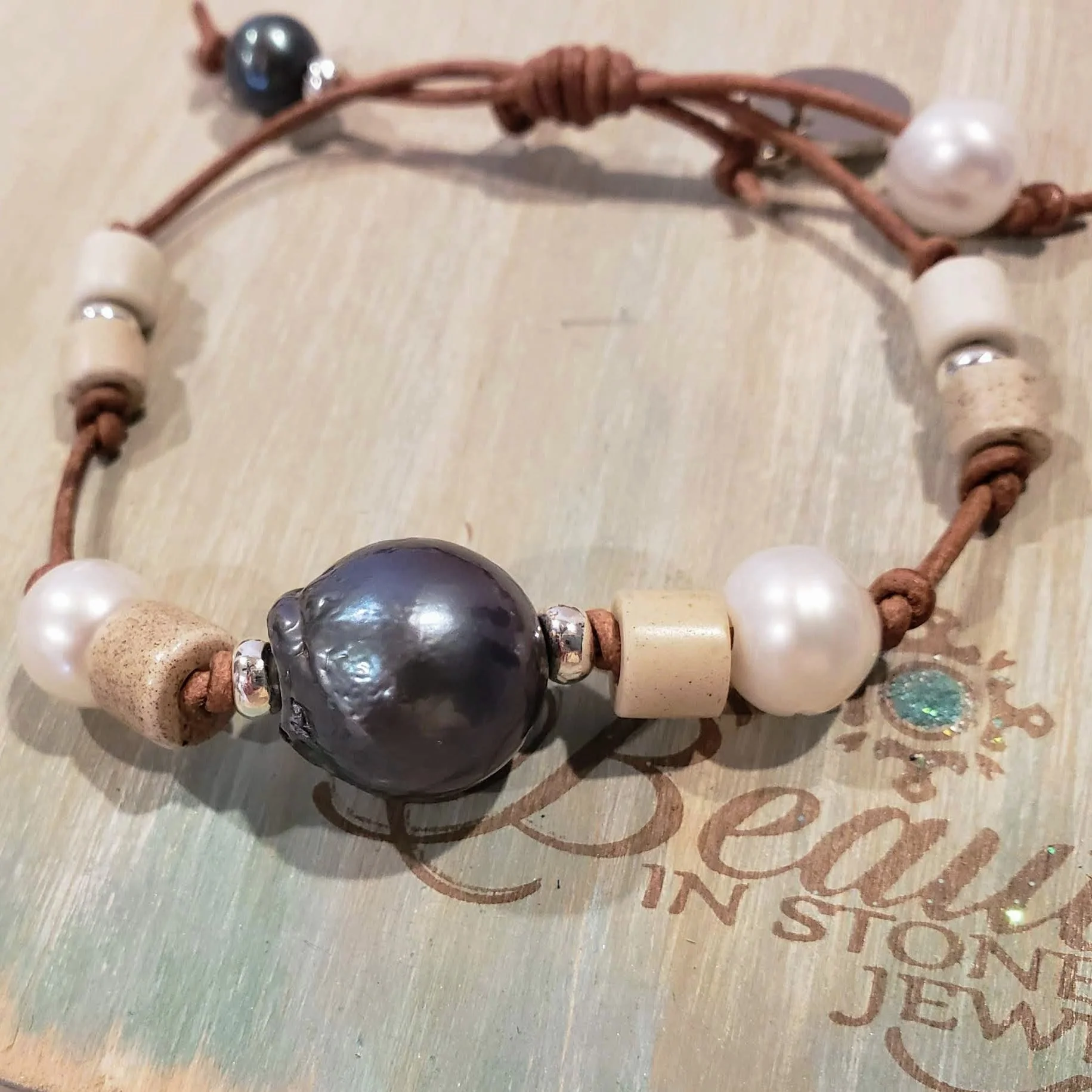 Peacock Pearl Leather Bracelet