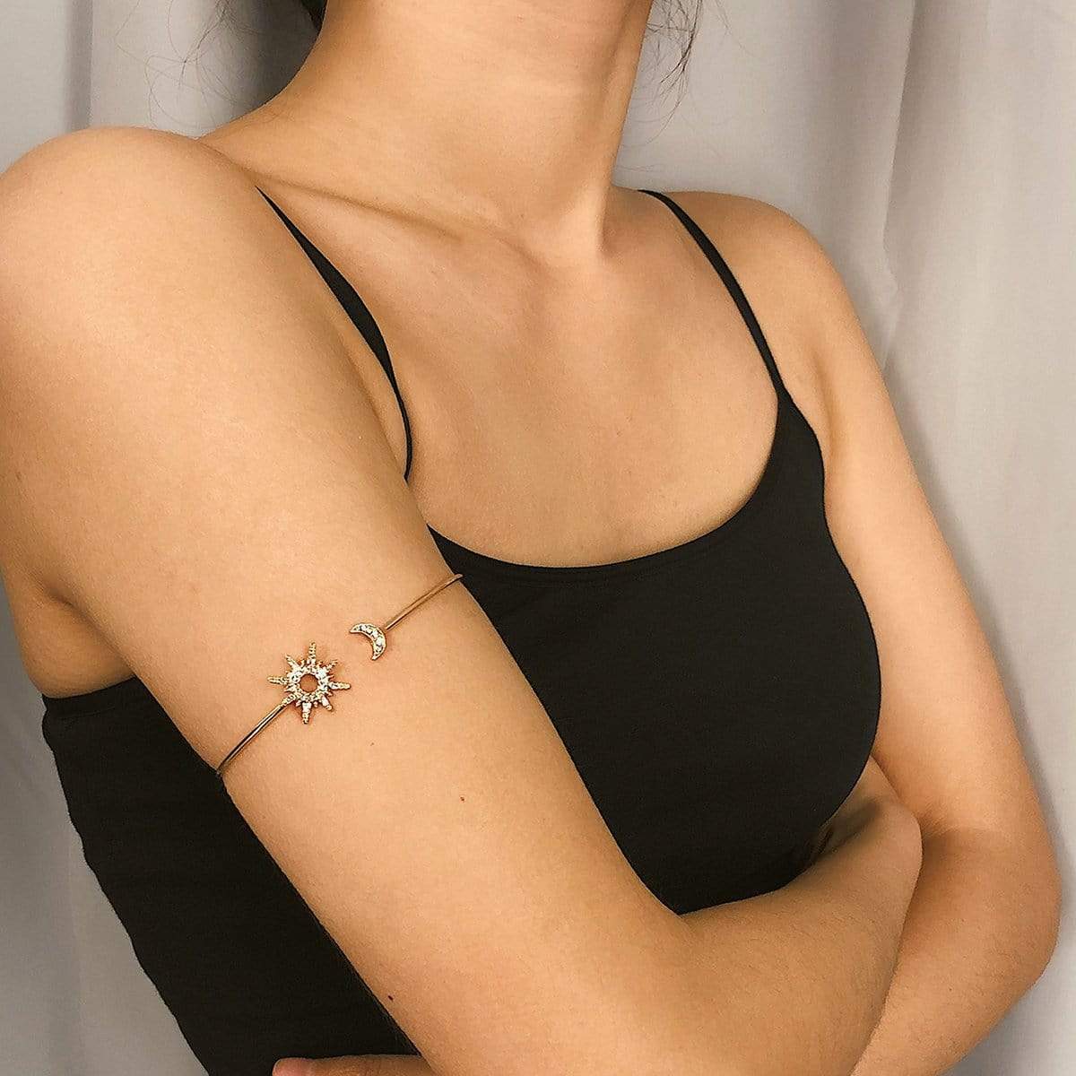 Minimalist Star Moon Crystal Inlaid Arm Cuff - Hammered Upper Arm Band