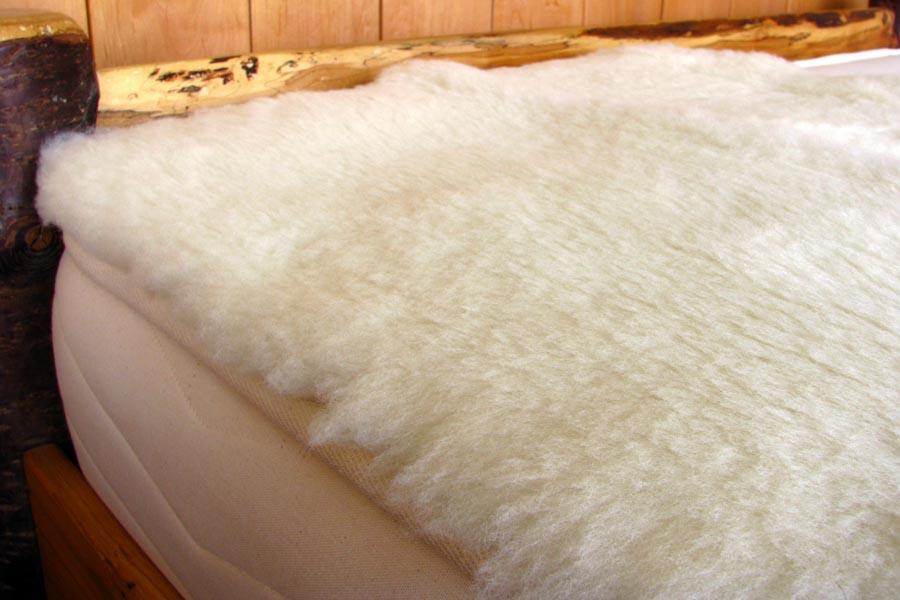Holy Lamb Fleece Wool Topper