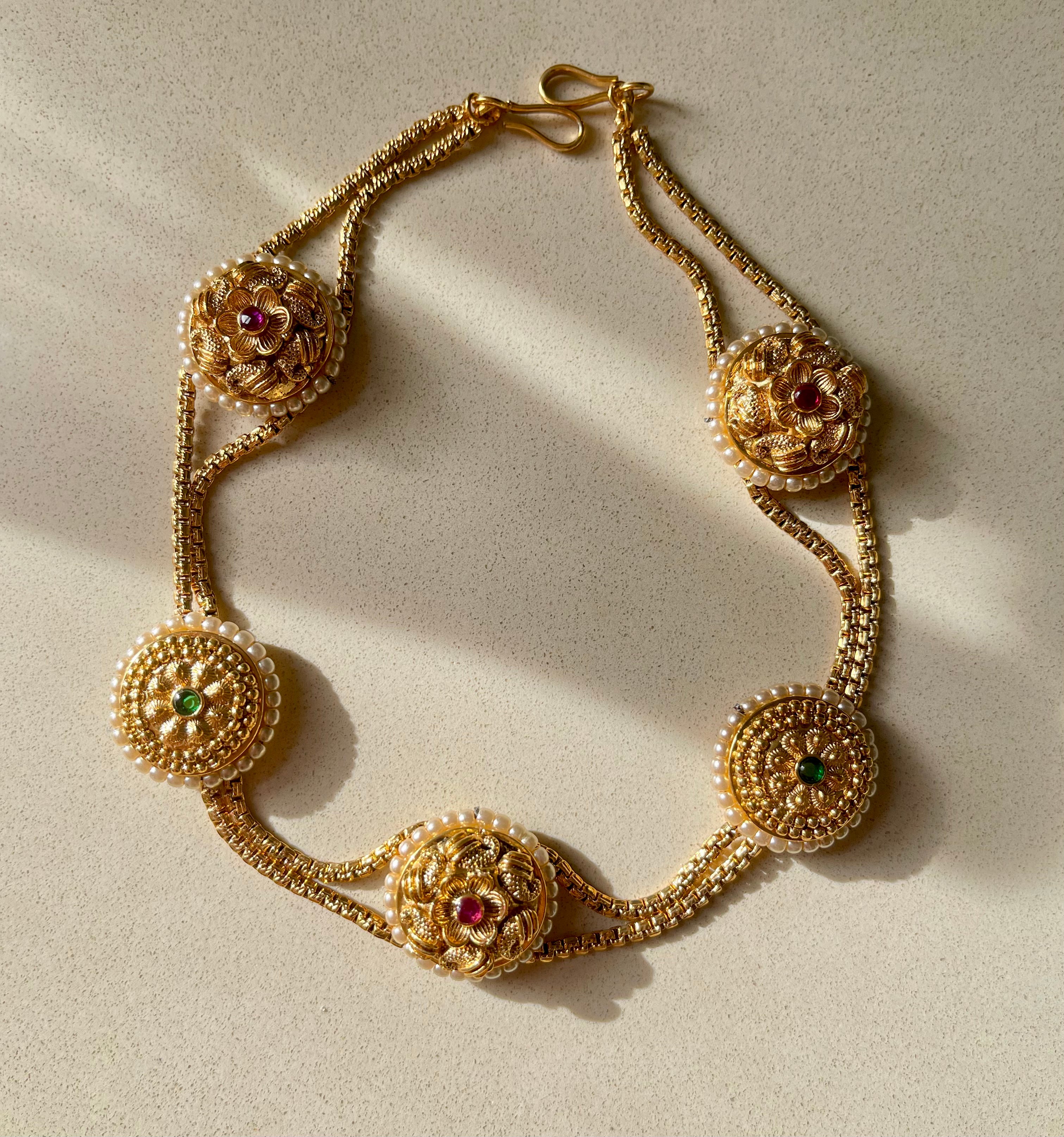 Golden Circle Choker