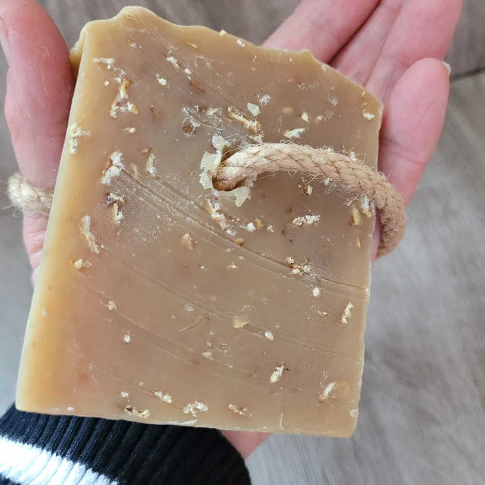 Natural Oat and Neem Shampoo Bar For Dogs and Puppies