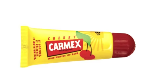 Carmex Strawberry Moisturizer Lip Balm SPF15 10g