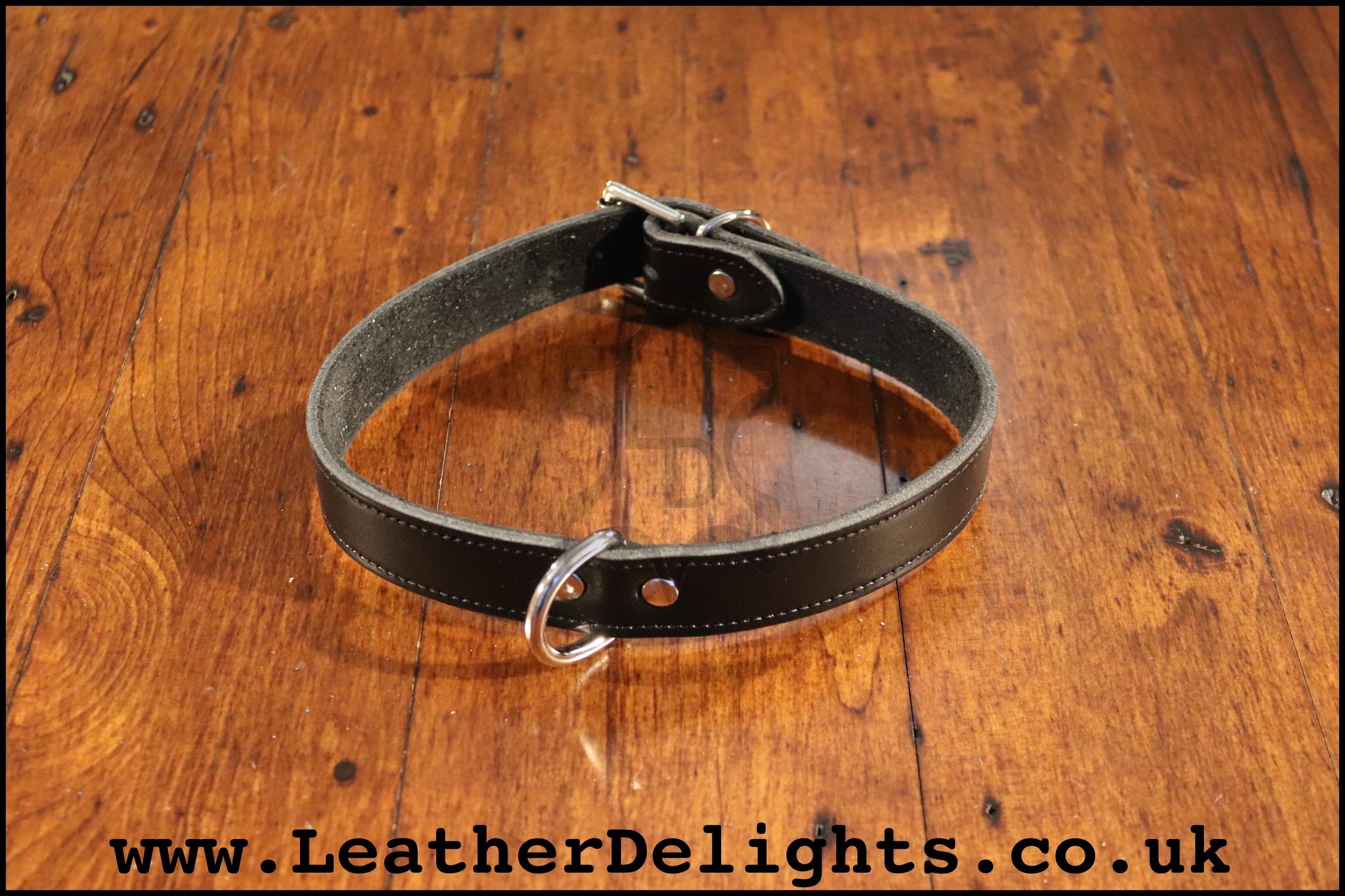 Black 1" Wide Collar with Welded D Ring and Suede Lining