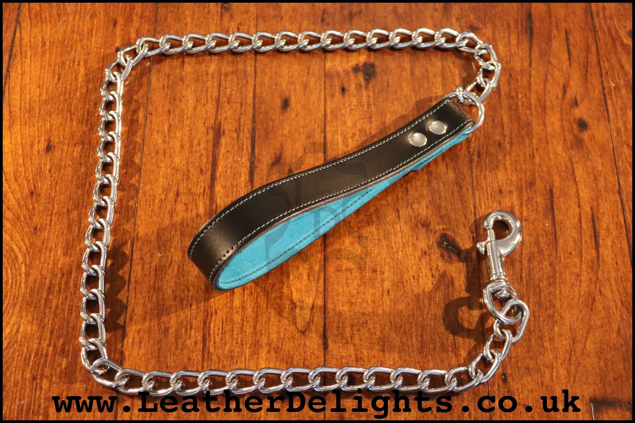 Chain Lead with Suede Lined Leather Handle