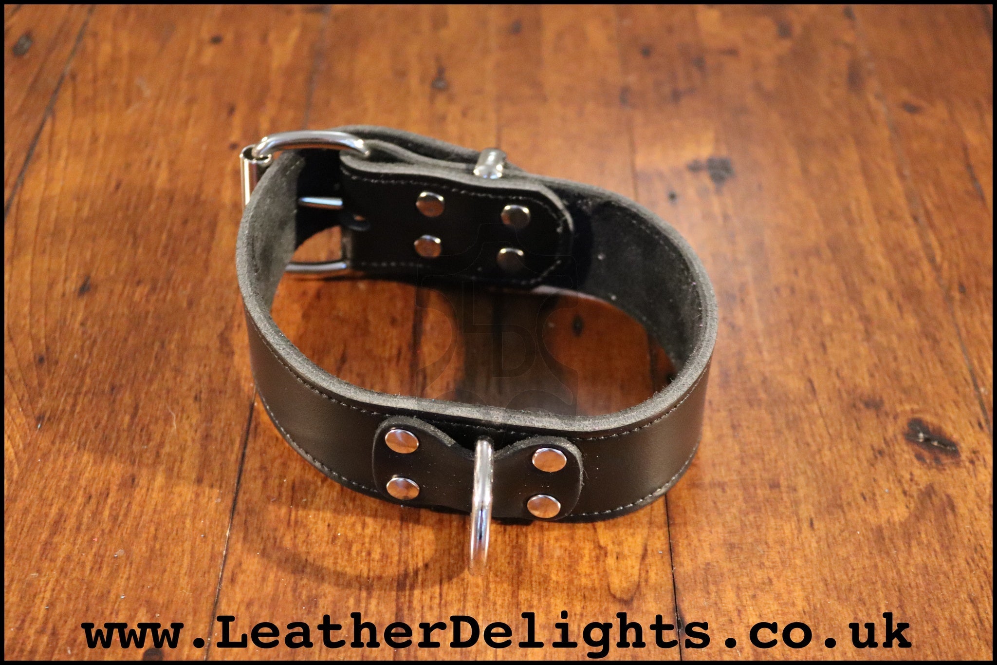 Black Heavy Duty Collar with Welded D Ring and Suede Lining