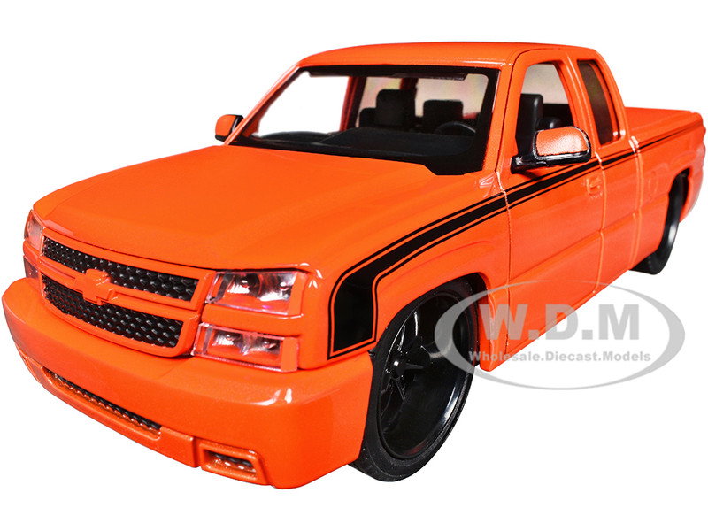 2006 Chevrolet Silverado Custom Pickup Truck Orange Metallic with Black Stripes "Die-Cast Collection" Series 1/25 Diecast Model Car by Motormax