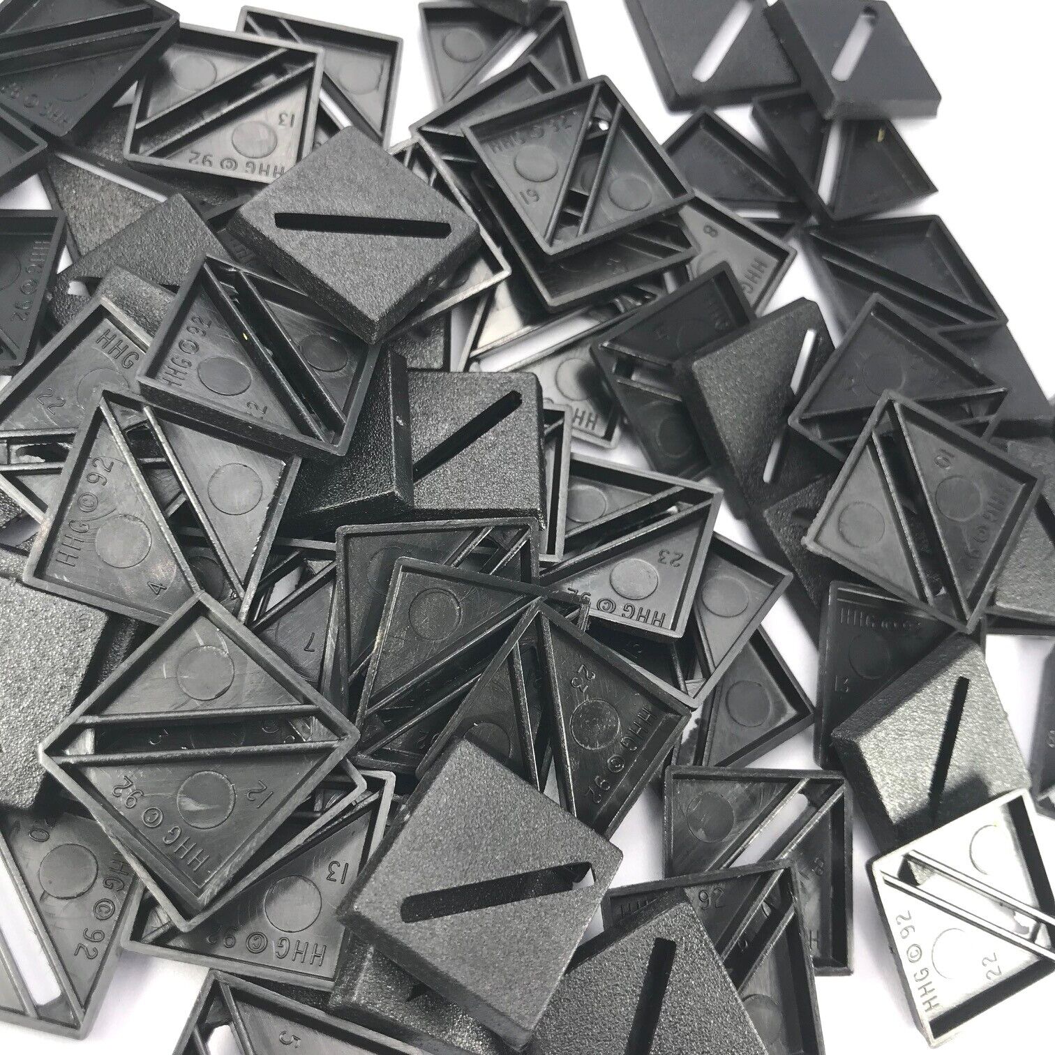 20mm Square Slotted Wargaming New Plastic Bases Ideal For Warhammer Wa