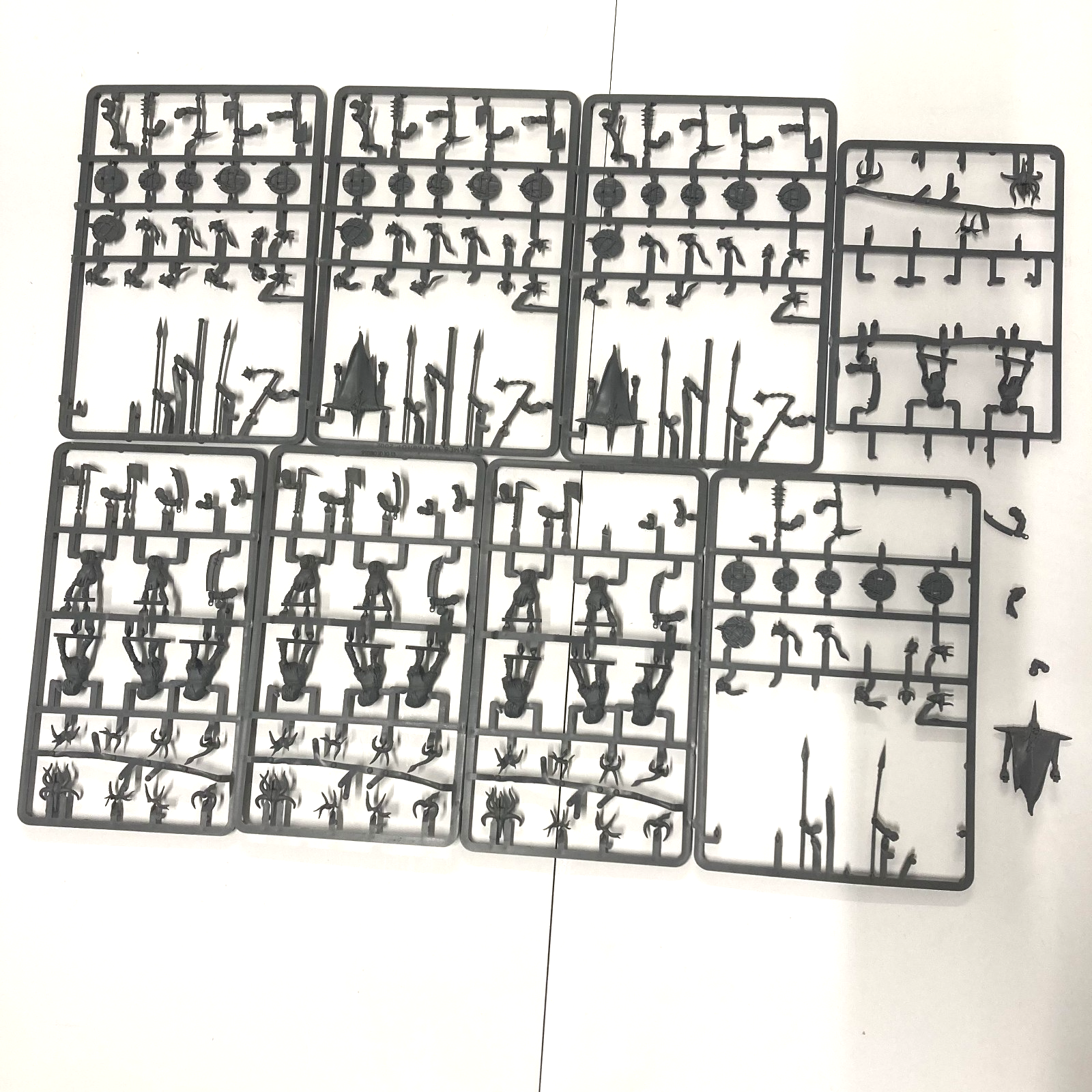 Beastmen Sprues Lot - Warhammer The Old World / Fantasy Games Workshop